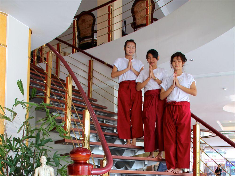 เดอะ พรีวี่ สวีทส์ Hotel Pattaya ภายนอก รูปภาพ