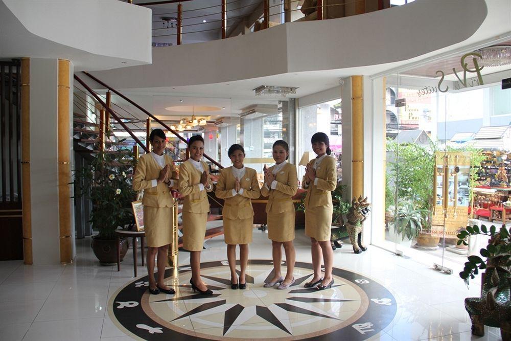 เดอะ พรีวี่ สวีทส์ Hotel Pattaya ภายนอก รูปภาพ